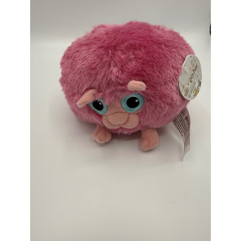 Wizarding World Harry Potter Pink Pygmy Puff Plush Stuffed Animal Just Play NEW